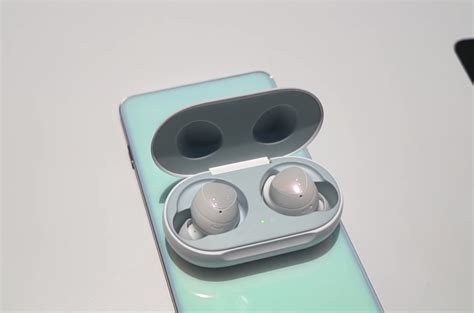 Galaxy Buds Plus Versus AirPods Pro Welke Te Kopen Moyens I O