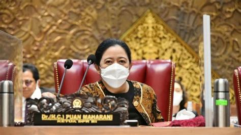 40 Anggota Dewan Hadir Secara Fisik Dalam Rapat Paripurna DPR Yang