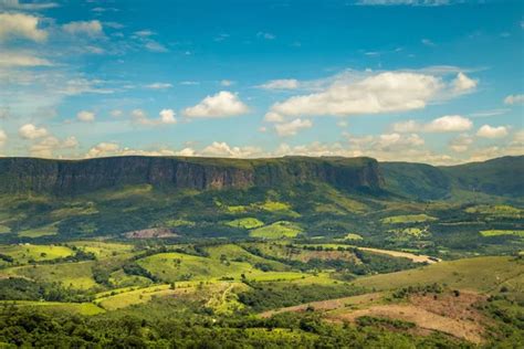 Serra Da Canastra E Suas Belezas Cachoeira Da Capivara