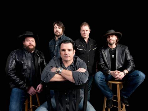 Reckless Kelly Frontman Willy Braun Digs The Camaraderie In Texas Music Culturemap Dallas