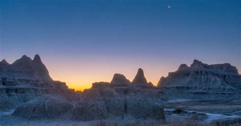 A Tree Falling: Badlands National Park: Sunrise