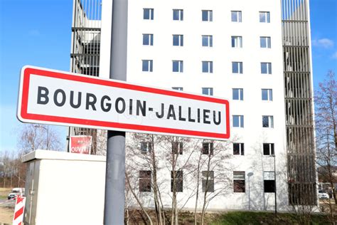 Ibis Bourgoin Jallieu M Dipole Abc Salles