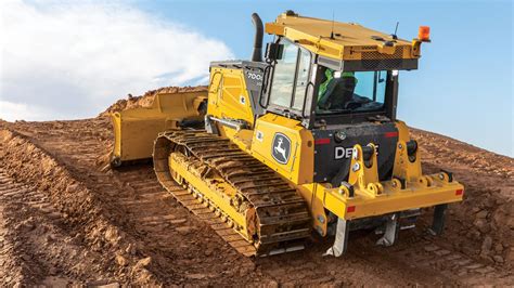 New John Deere Dozers Improved Productivity And Operator Comfort The