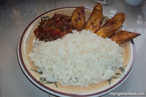 White Rice and Stew | My Nigerian Food