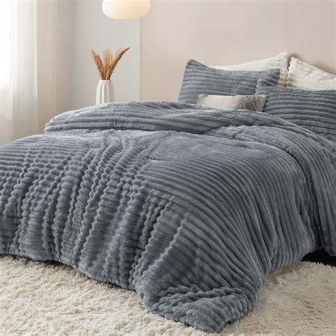 Bedsure Fluffy Comforter Set Queen Super Soft Faux Fur Comforter