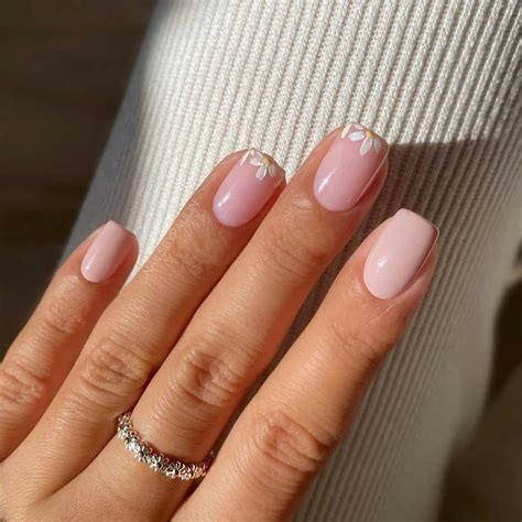 El Secreto De La Elegancia En Las U As Descubre La Magia Del Color Nude Con Estas Ideas Mujer