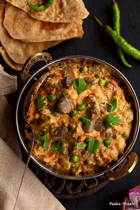 Dhingri Matar Mushroom And Peas In A Poppy Seed And Cashew Gravy