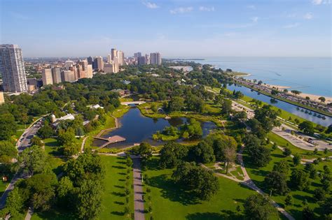 Lincoln Park Zoo in Chicago - Spend Some Quality Time With the Animals ...