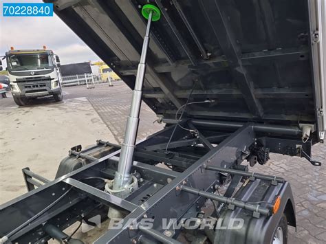 Sat L K Iveco Daily S Zijdige Kipper Kg Trekhaak Dubbel