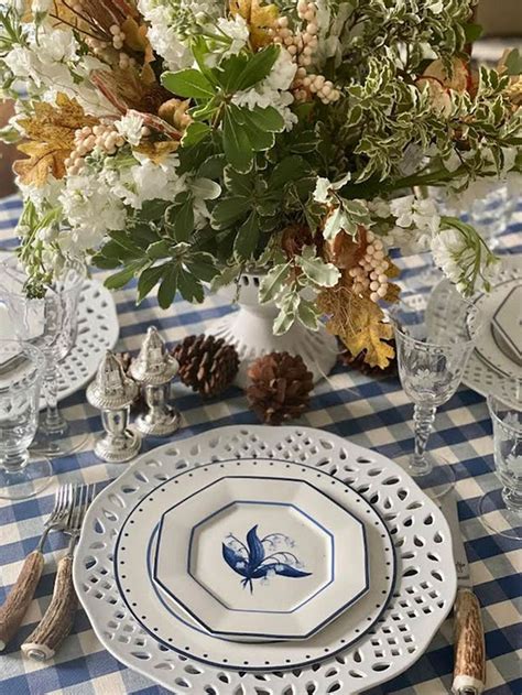 Festive Blue And White Table Setting By Carolyne Roehm