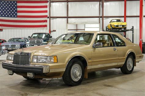 No Reserve: 1984 Lincoln Continental Mark VII Bill Blass Turbodiesel for sale on BaT Auctions ...