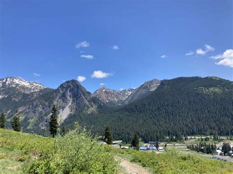 Lodge Lake Less Crowded Alpine Lake Hike At Snoqualmie Pass Top Left Adventures