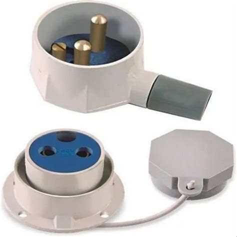 Industrial Metal Clad Plugs Socket At Rs 105piece Metal Clad Socket