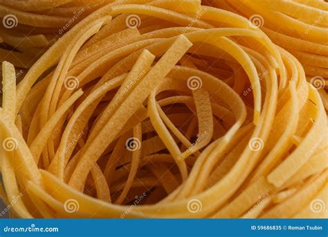 Massa Italiana Secada Ninhos Do Fettuccine Imagem De Stock Imagem De