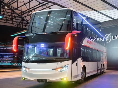 Keren Karoseri Laksana Rilis Bodi SR3 Double Decker PO Rosalia Indah