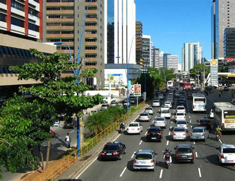 Tráfego será modificado para avanço das obras na Avenida Tancredo Neves