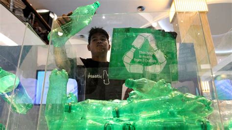 Pameran Daur Ulang Botol Plastik Inspiraktif Vlix Id