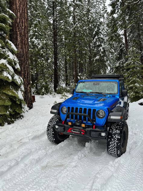 Gladiators Snow Wheeling Post Your Pics Page Jeep Gladiator