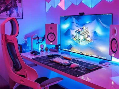 LG Oled C2 42" Monitor Desktop Setup / MacOS / Windows / 120hz : r/OLED_Gaming