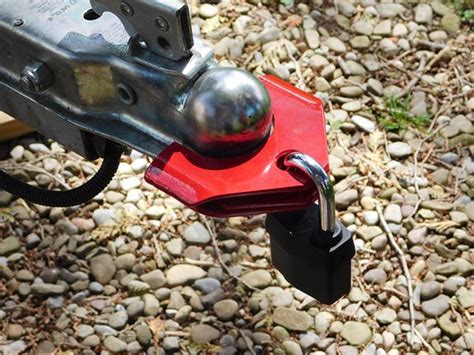 Best Trailer Hitch Lock Review In Innovate Car