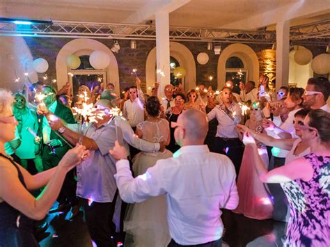 Live Romantik Mit Band Bei Hochzeit Lecker Nudelsalat Partyband