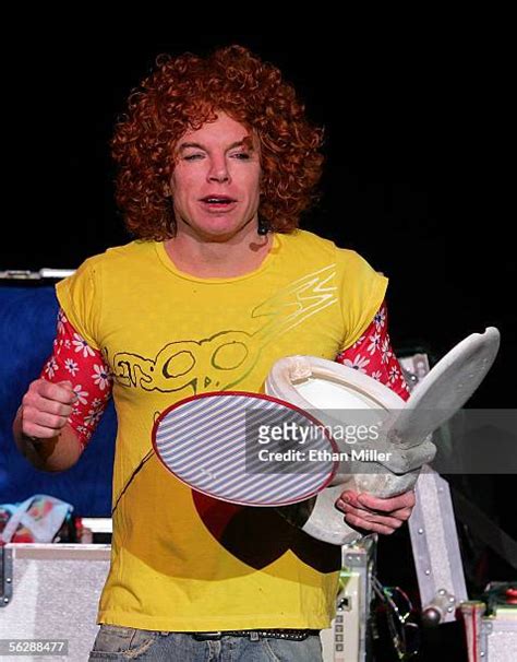 Carrot Top Opens His New Show At The Luxor Photos And Premium High Res