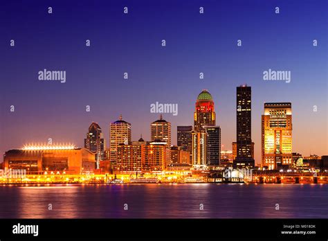 The Louisville Night City Center Across The Ohio River Stock Photo Alamy