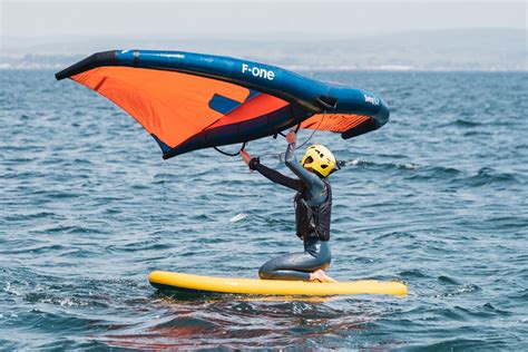 Wing initiation Fild air école de kite Surf et wing foil sur Méze