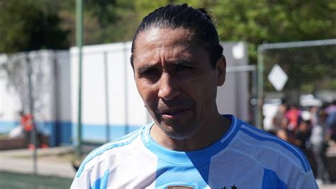 Ariel González ídolo Del Club Irapuato Celebra Regreso Del Futbol