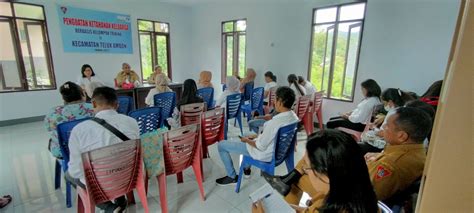 PENGUATAN KETAHANAN KELUARGA BERBASIS KELOMPOK TRIBINA DI KECAMATAN