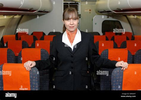 Easyjet Cabin Crew Stock Photos & Easyjet Cabin Crew Stock Images - Alamy