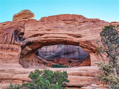 Guide to Hiking the Tower Arch Trail in Arches NP