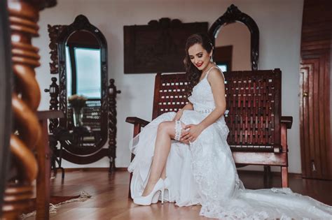 La tradición de la liga de novia descubran su significado bodas mx