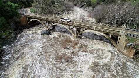 Fresno CA and Valley getting more atmospheric rain and snow | Fresno Bee