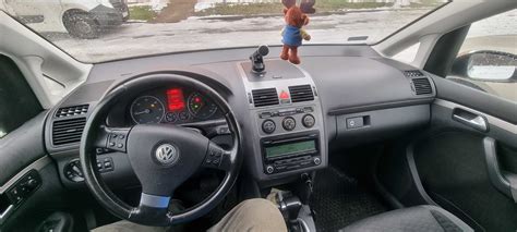 VW Touran 1 9 TDI DSG 7 biegów Gdynia Leszczynki OLX pl