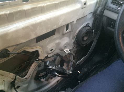 #3 Замена задних колодок. — Renault Megane III, 1,5 л, 2009 года ...