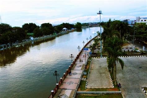 Taman Siring Sungai Martapura Kalimantan Selatan Kaskus