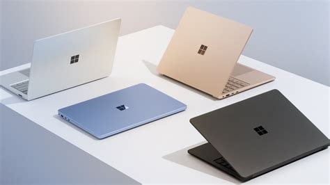 Microsoft lanza el nuevo portátil Surface desde 999 dólares como rival