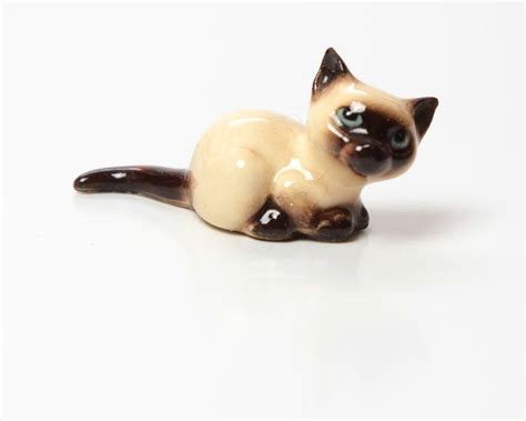 Mini Siamese Cat Mama Crouching Hagen Renaker Figurine Etsy Mama