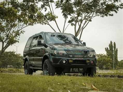 Modifikasi Isuzu Panther Gt Diimplan Adaptive Headlight Serem