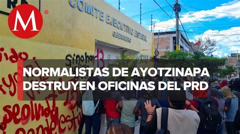 Manifestantes Vandalizan Instalaciones Del Prd En Chilpancingo Youtube