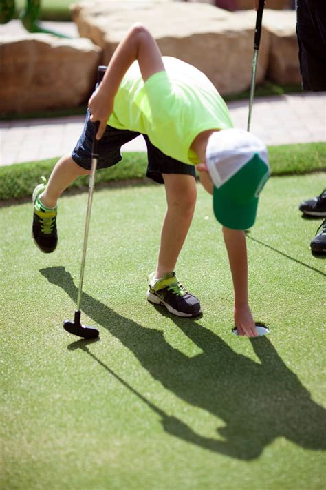 Safari Golf Gallery – Safari Adventure Golf Hersham