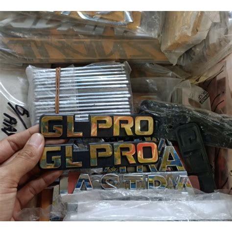 Jual EMBLEM TUTUP AKI GL PRO LOGO BOX AKI BOX ACCU TEPONG SAMPING