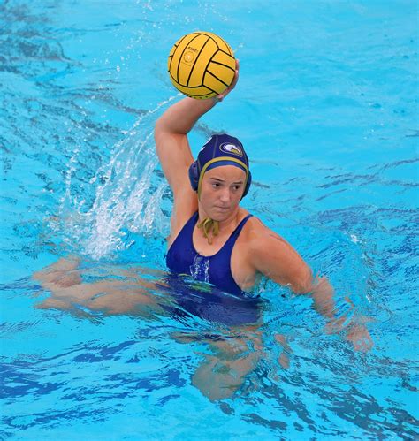 Keelia Houston Ucd Womens Water Polo Vs Cal State Monterey Bay File