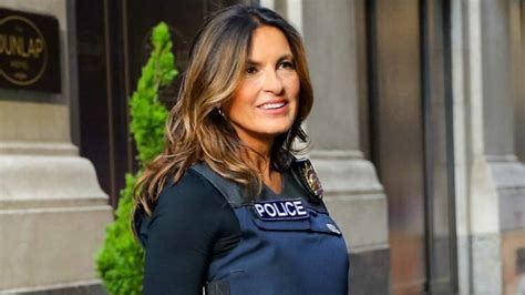 Law And Order Svu S Mariska Hargitay Shares Heartfelt Message As Fans