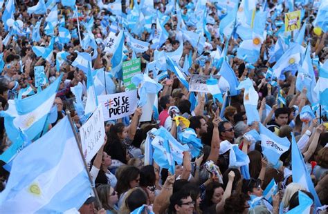 Elecciones 2019 Los Cierres De Campaña De Mauricio Macri Y Alberto