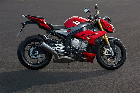 EICMA BMW Makes A Naked S1000R Canada Moto Guide