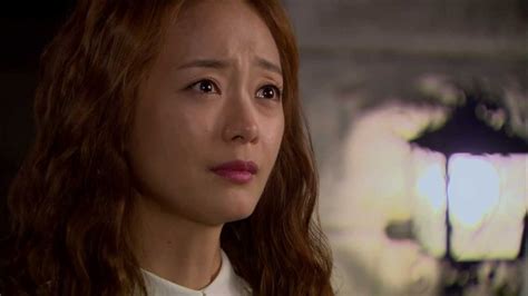 HOT 오로라 공주 21회 작가 황마마에게 절박하게 아무역할이나 하게 해달라는 오로라 20130617 YouTube