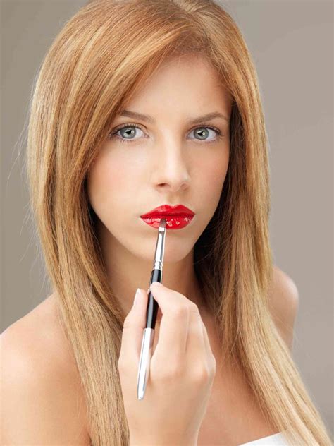 Las Claves Para Tener Los Labios Perfectos Y Que Te Dure M S El Labial