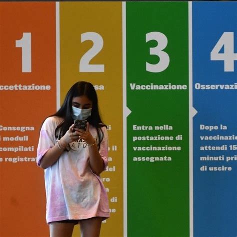 Completata La Vaccinazione Anti Covid Per Pi Di Italiano Su Cronaca